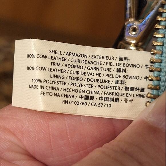 Kate Spade Wristlet Clutch Robin's Egg Blue Leather Pebbled Classic Retro Preppy - Picture 7 of 10